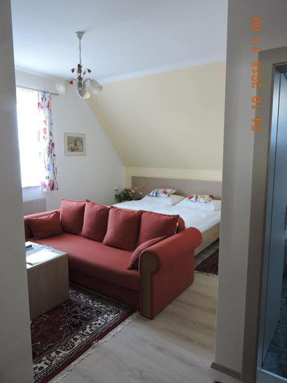 Gaestehaus Haagen Bad Waltersdorf Εξωτερικό φωτογραφία